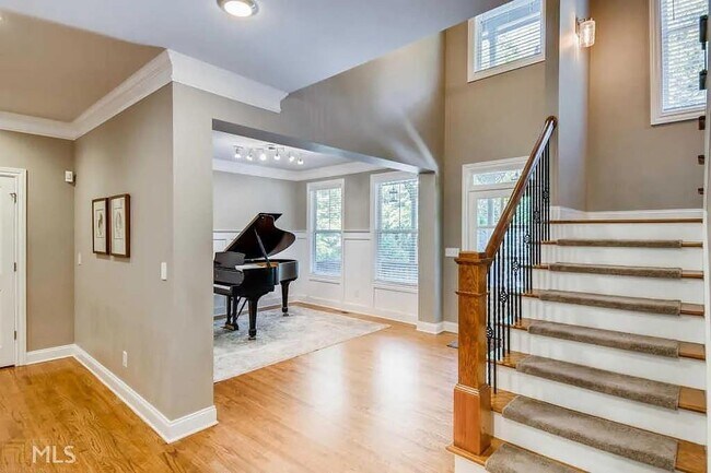 Building Photo - 1655 Habershal Dr NW