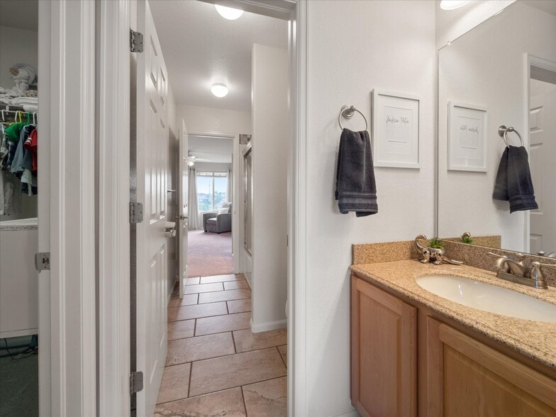 Full Bath 3 - 1048 Orion Way