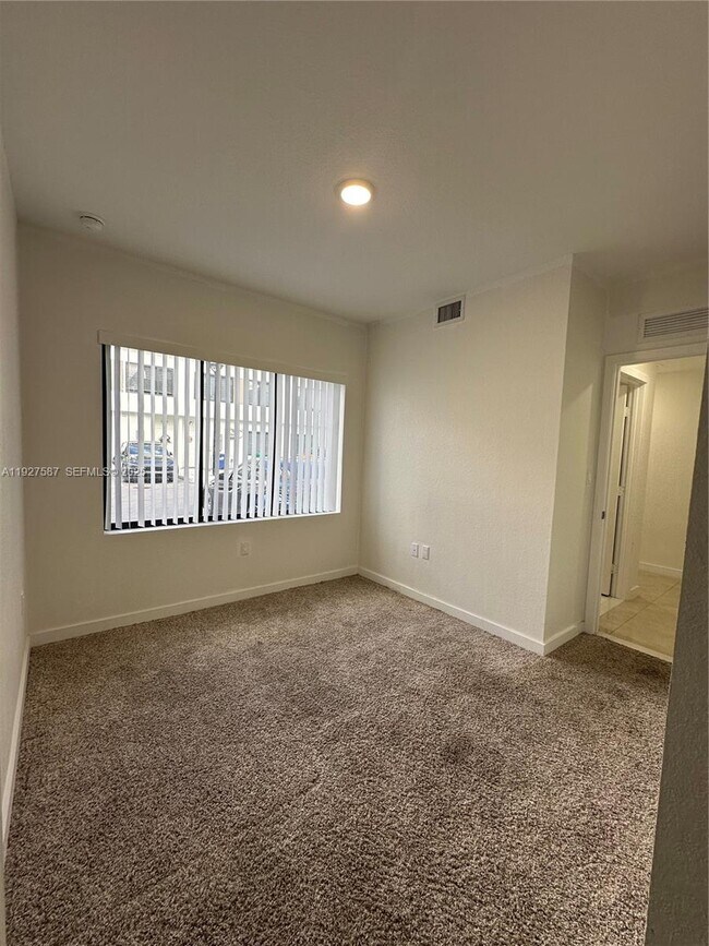 Building Photo - 14573 SW 261st Terrace