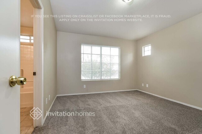 Building Photo - 4946 Attitude Ct