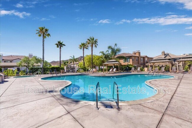 Building Photo - 28440 Mirabelle Ln