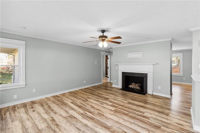 Building Photo - 505 Cross St