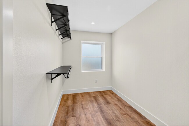 Building Photo - 3400 Tennyson St