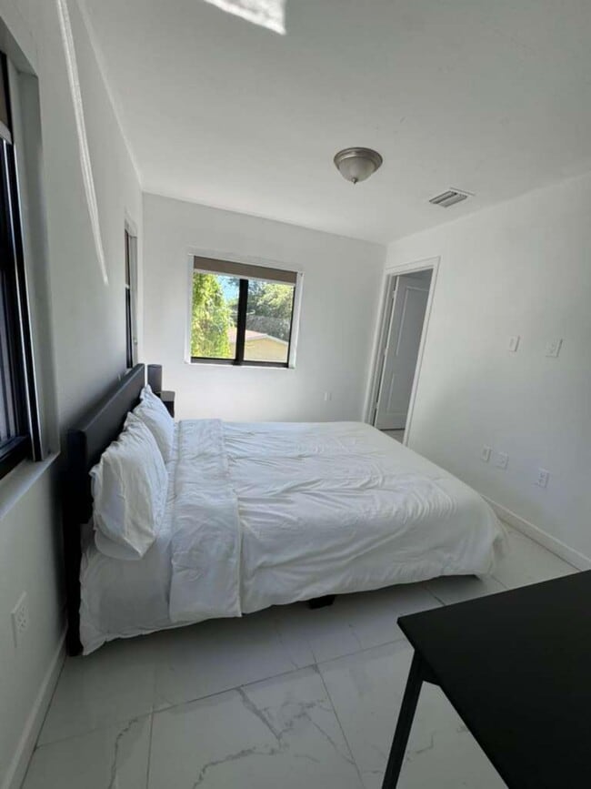 Building Photo - 1780 NW 68th Terrace