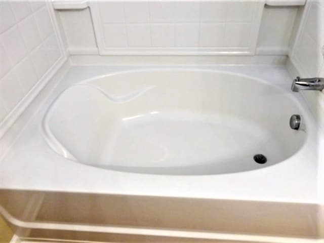 Building Photo - 250 Border Rd