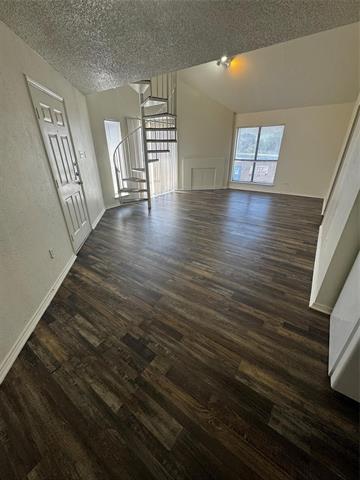 Building Photo - 3536 W Buckingham Rd