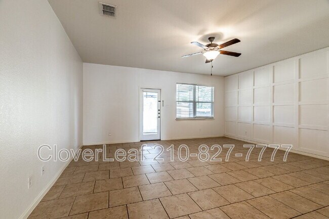 Building Photo - 8003 Oxbow Way