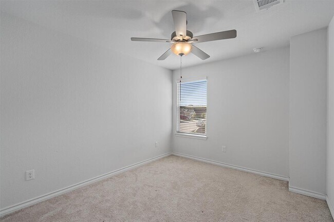 Building Photo - 11600 Caithness Way