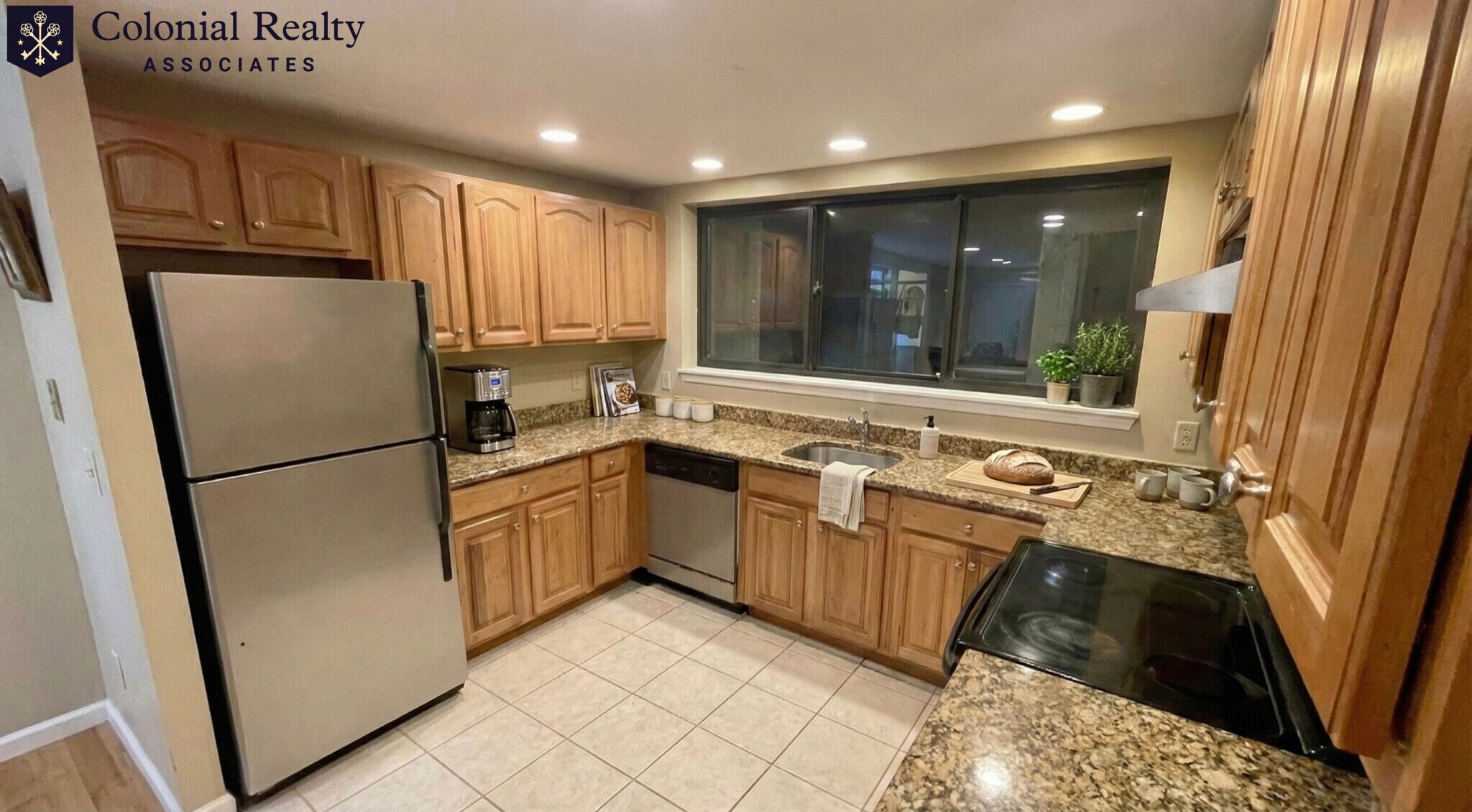 Building Photo - 85 Brainerd Rd