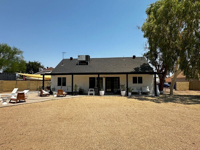 Building Photo - 4528 W Kristal Way