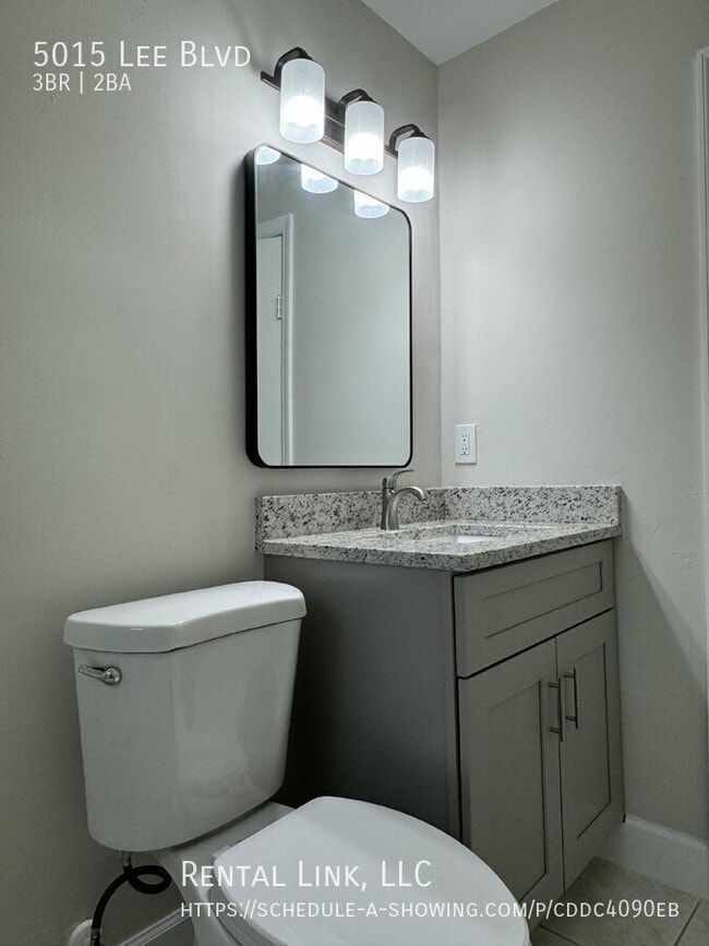 Building Photo - 5015 Lee Blvd