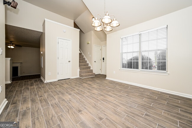 Building Photo - 4610 Idlewood Park