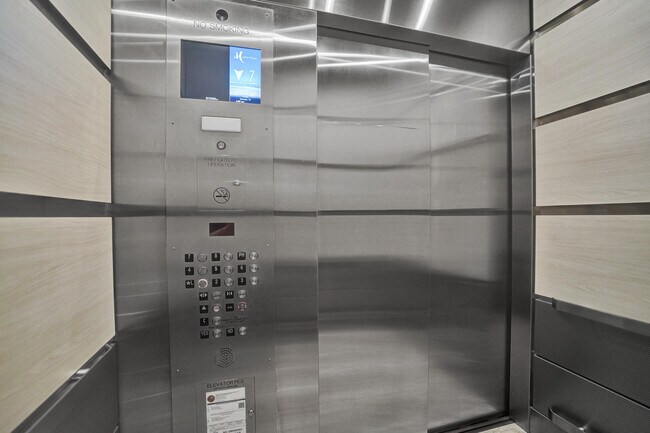 Building Photo - 3590 S Ocean Blvd