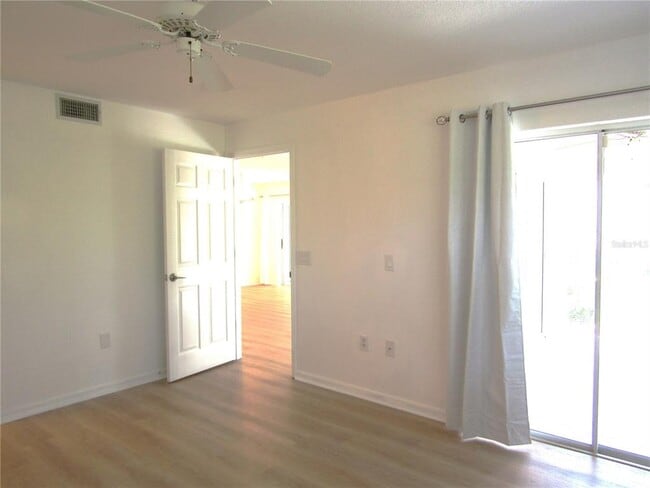 Building Photo - 5684 Sheffield Greene Cir