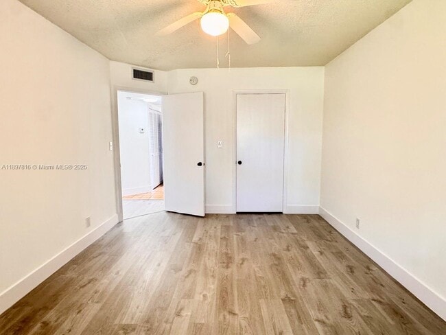 Building Photo - 8290 Lake Dr