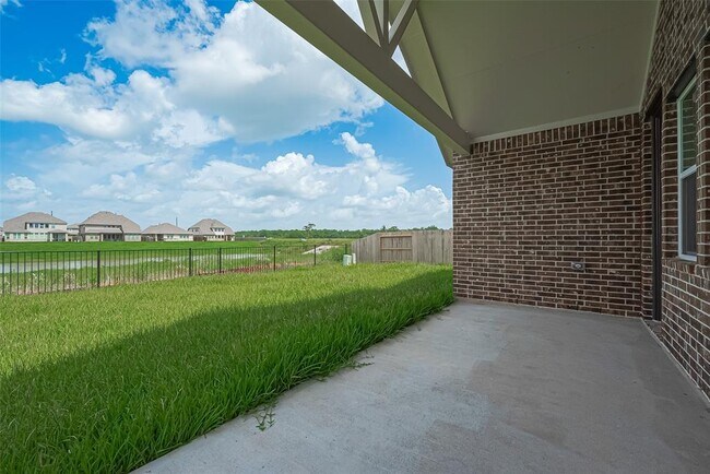 Building Photo - 2627 Clapbread Ln