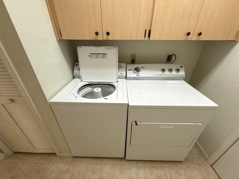 Building Photo - 3781 N Passion Flower Way