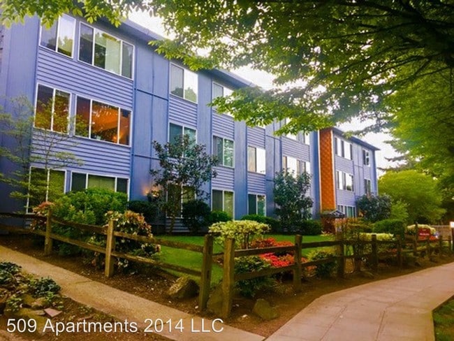 Primary Photo - 509 19th Ave E