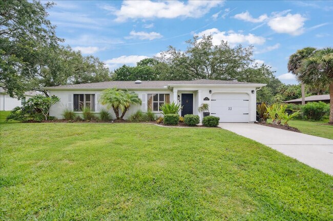 Building Photo - 171 Salmon Dr NE