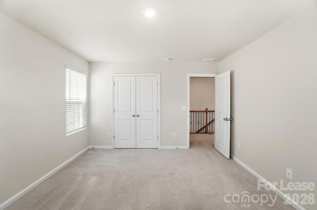 Building Photo - 15764 Country House St