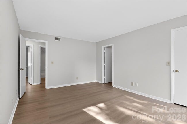 Building Photo - 11029 Harrowfield Rd