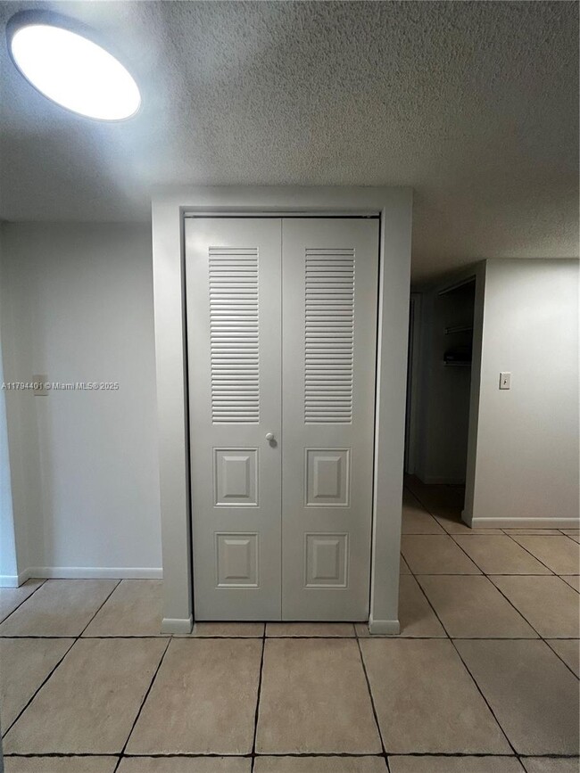 Building Photo - 8020 Hampton Blvd