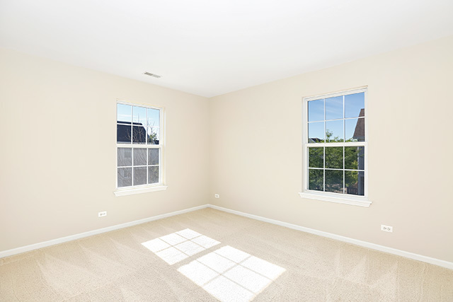 Building Photo - 860 S Insignia Ct