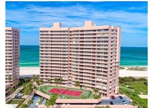 Building Photo - Newly Renovated Beachfront Condo with Stun...