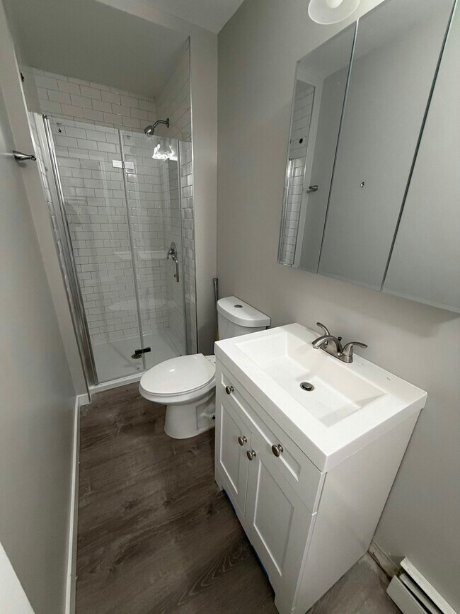 Building Photo - 5358 S Narragansett Ave