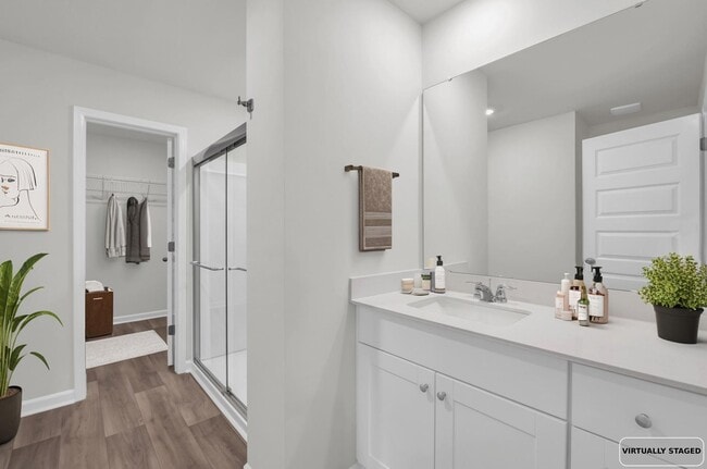 Building Photo - ***MOVE-IN SPECIAL*** $500 OFF OF YOUR FIR...