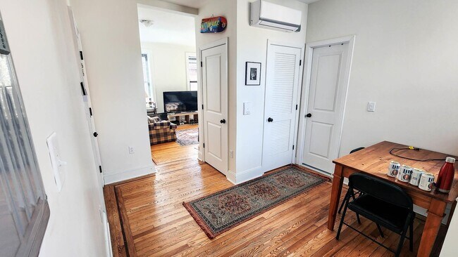 Building Photo - 260 3rd St
