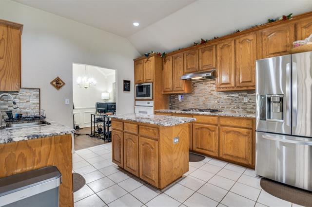Building Photo - 1330 Lyra Ln