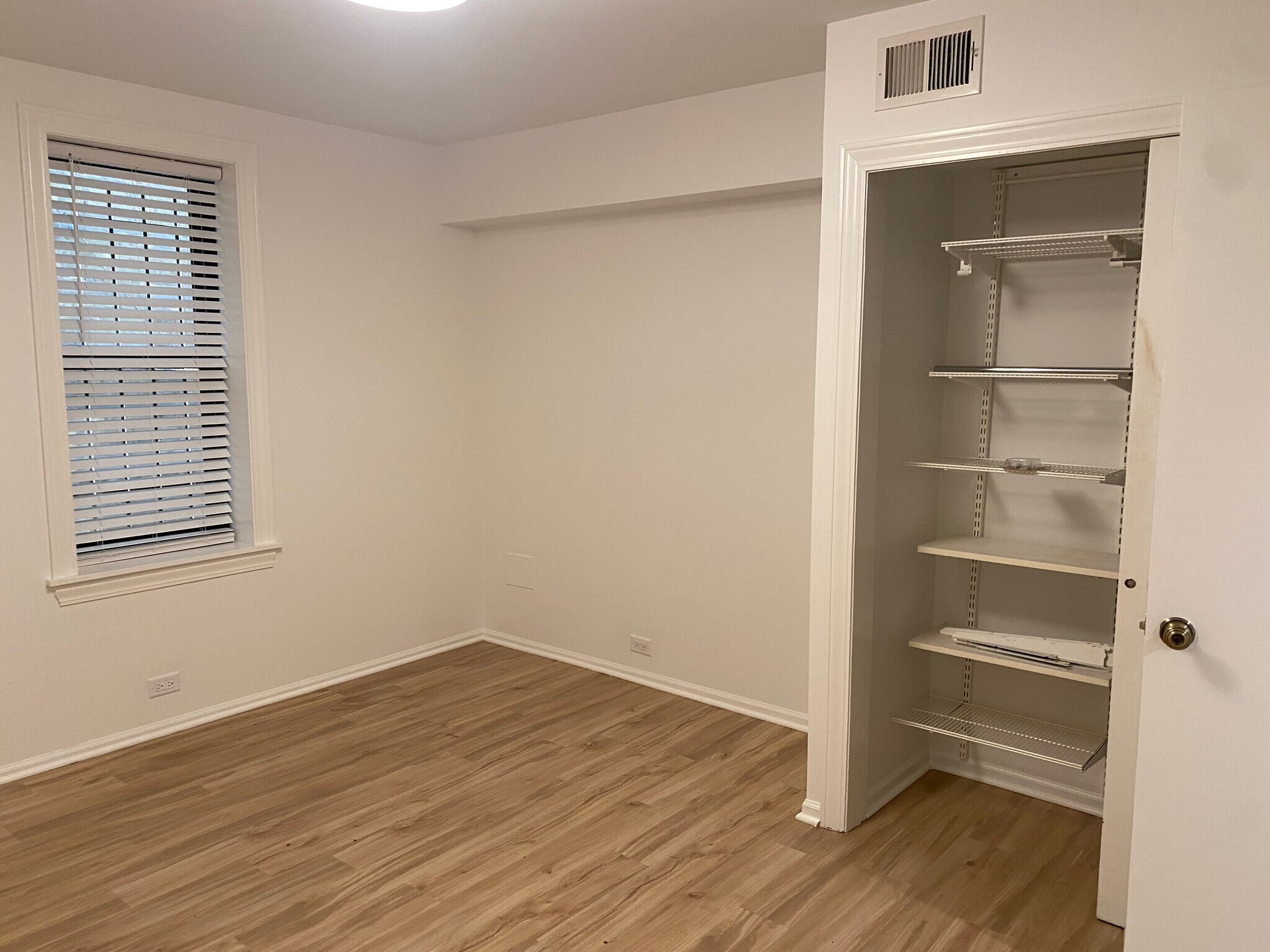 Elfa shelving - 2319 N Halsted St