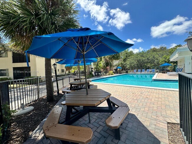 Building Photo - 2445 SW 18th Terrace