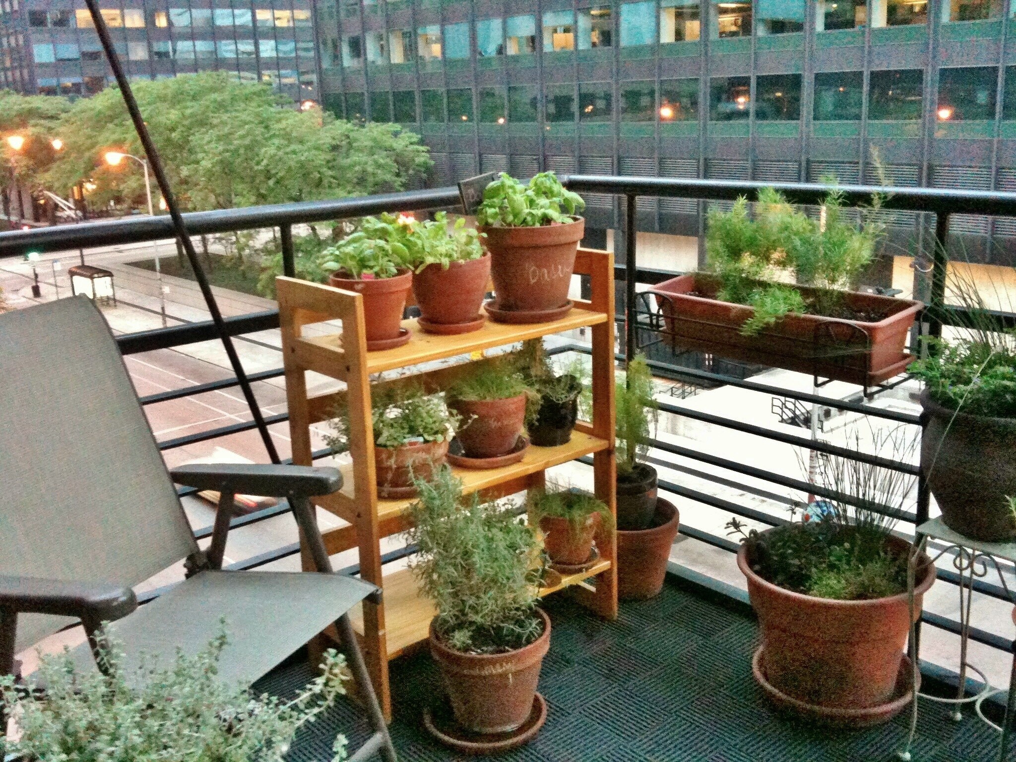 Building Photo - 130 S Canal St