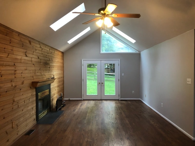 Family room view from kitchen - 10803 N Glade Ct