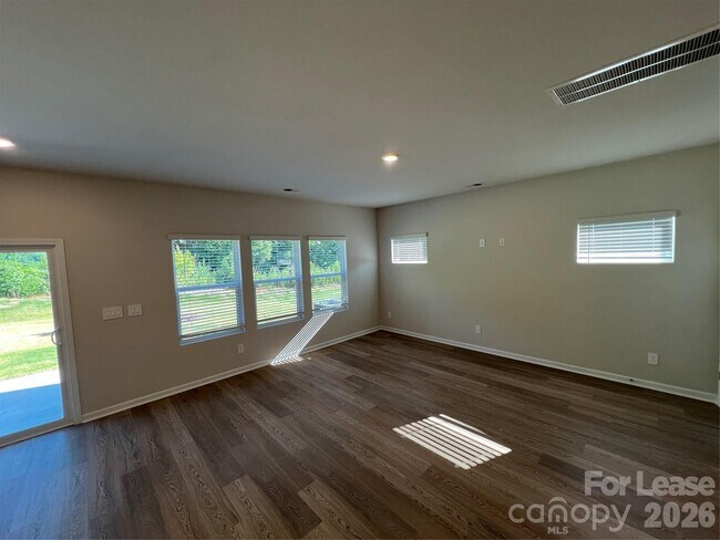 Building Photo - 149 Bird Dog Dr