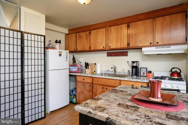 Building Photo - 137 Roberta Jean Ave