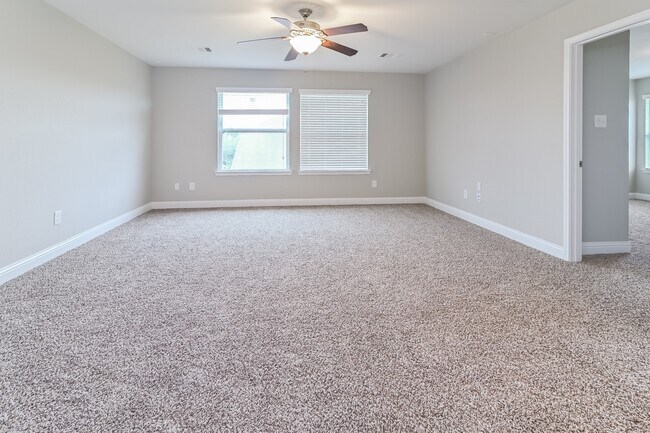 Building Photo - 26108 Knights Tower Ct