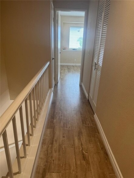 Building Photo - 30902 Club House Dr