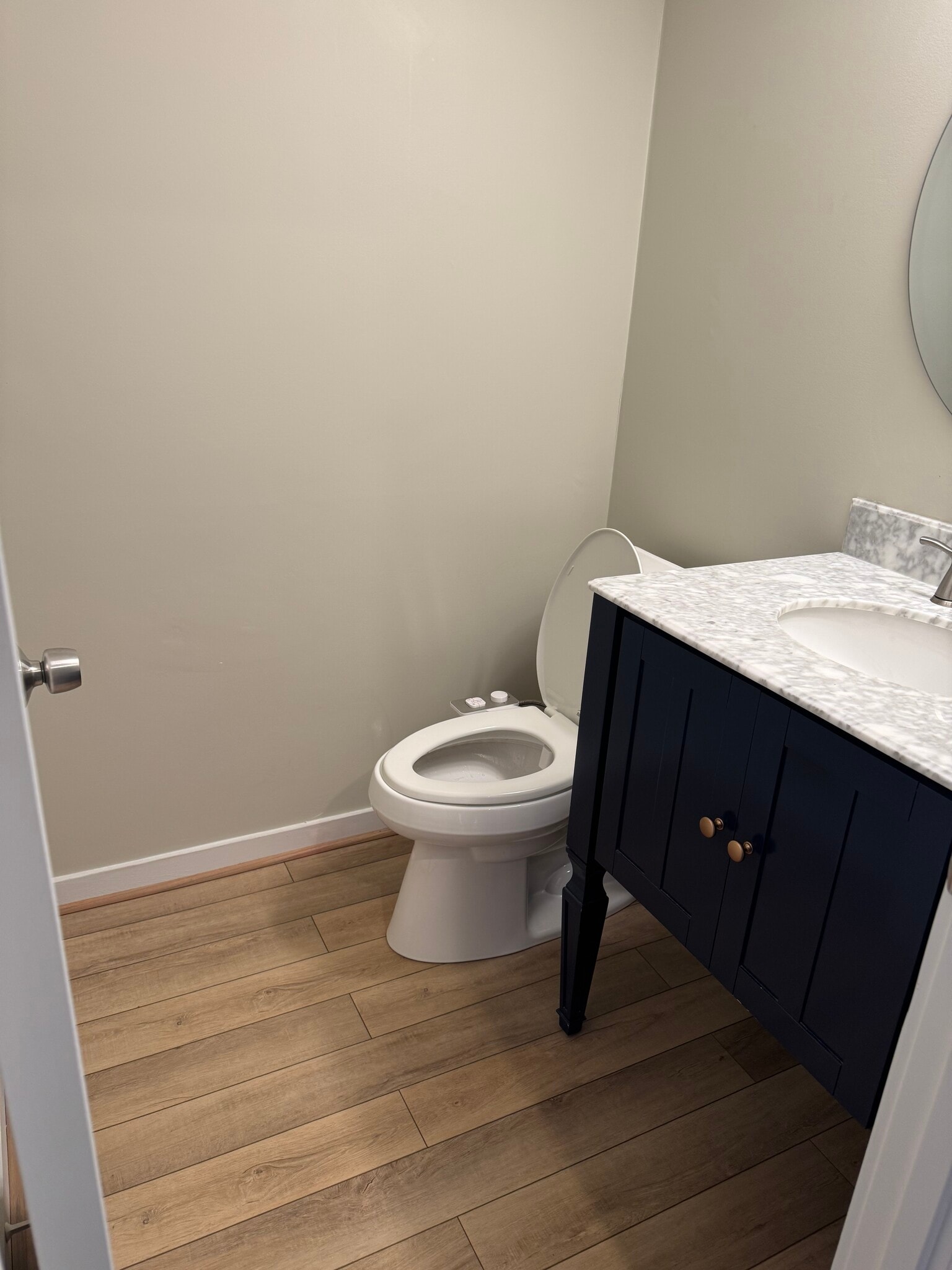 1/2 Bathroom - 1306 Sycamore Square Dr
