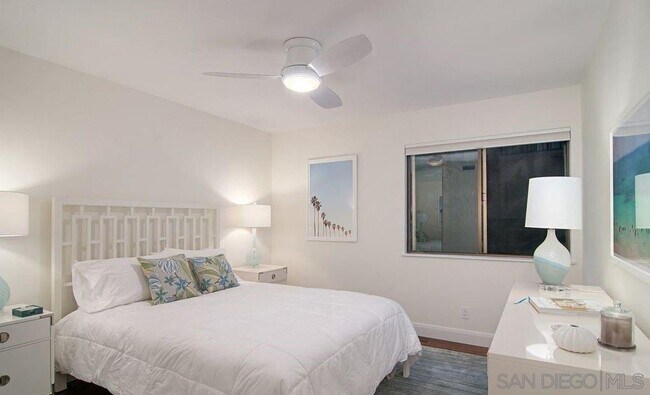 Building Photo - 248 Dolphin Cove Ct