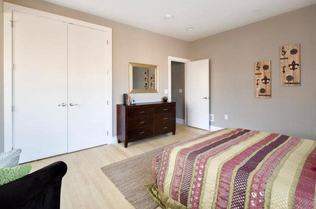 East Bedroom - 919 N 5th St