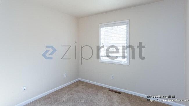 Building Photo - 1167 Broadway