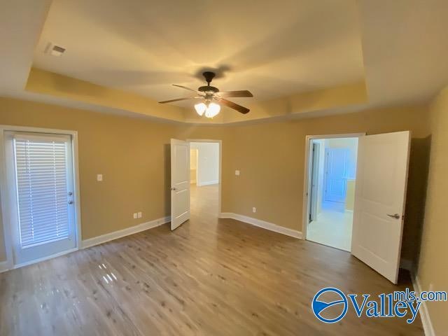 Building Photo - 109 Oak Shade Dr