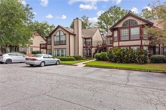 Building Photo - 1004 Sandy Ln Dr