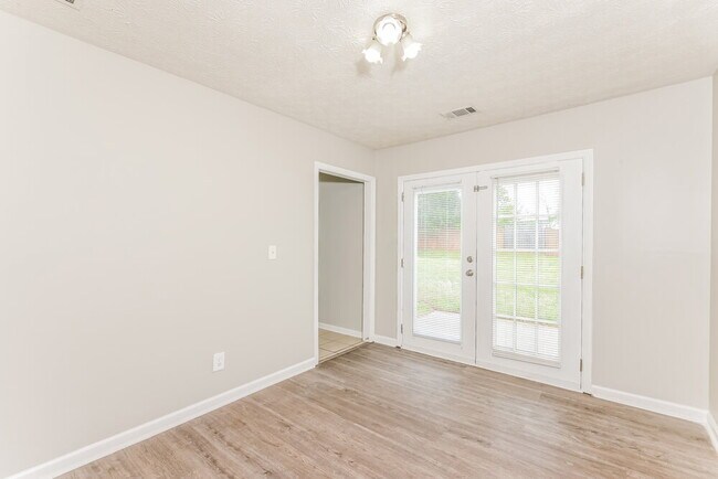 Building Photo - 3642 Cameron Hills Pl