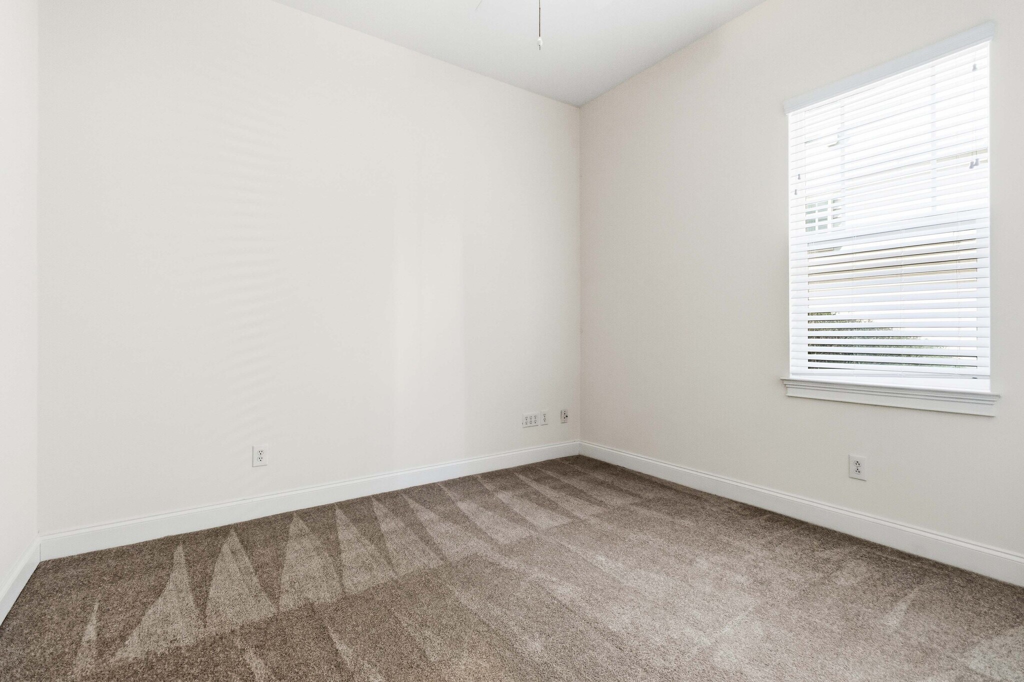 Building Photo - 7819 Chaddsley Dr