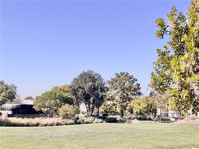 Building Photo - 101 Fixie