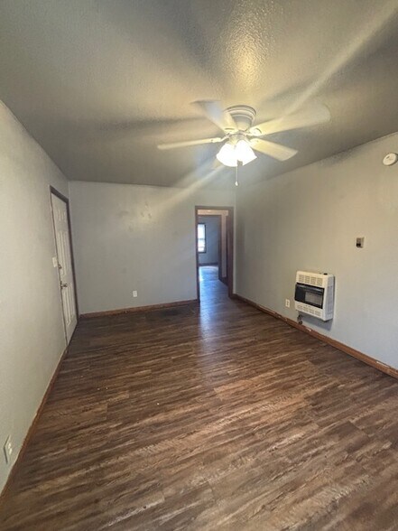 Building Photo - 3520 SW 36th St